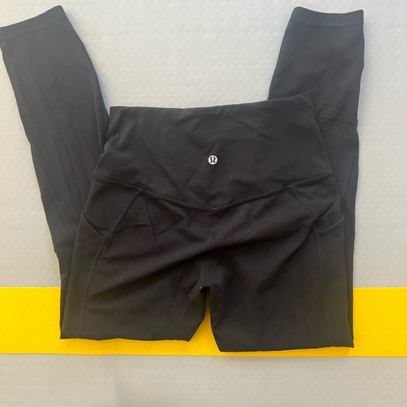 Lululemon Align Leggings with side pockets - Picture 4 of 11